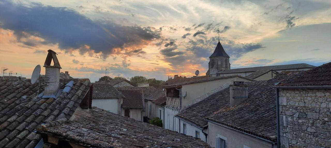 Le Fort D'Issigeac Chambres D'Hotes Exteriör bild