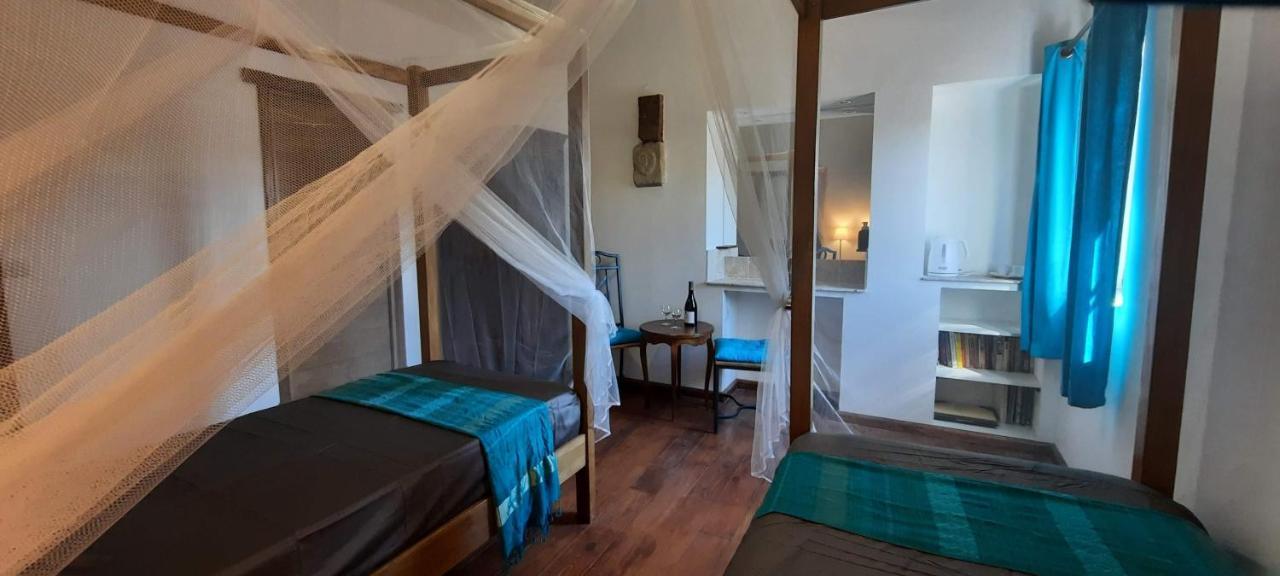 Le Fort D'Issigeac Chambres D'Hotes Exteriör bild